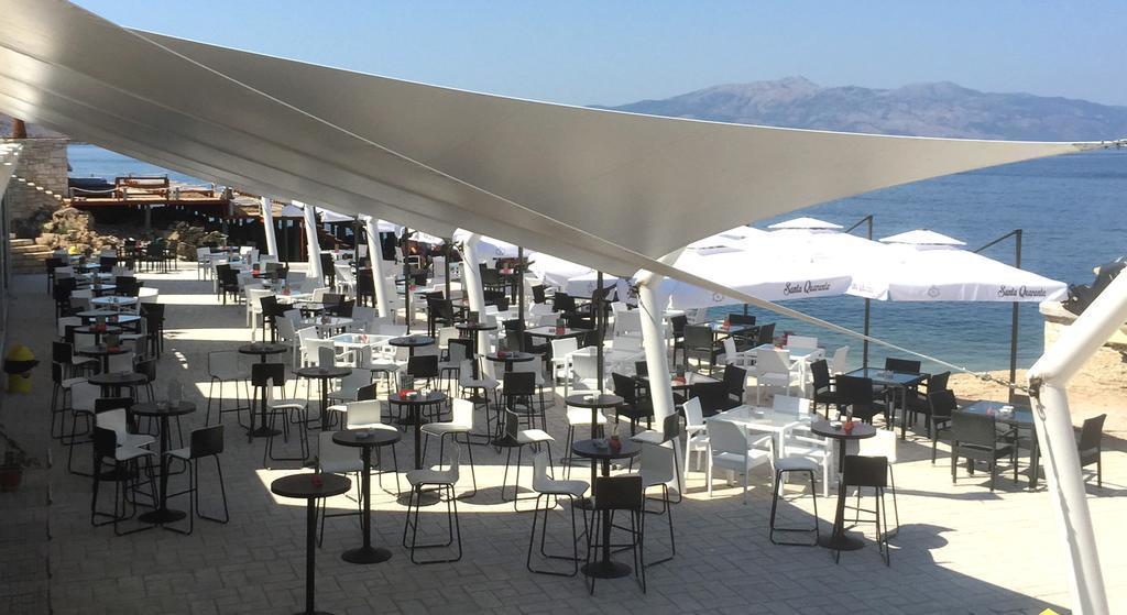 White Residence Apartament Sarandë 外观 照片