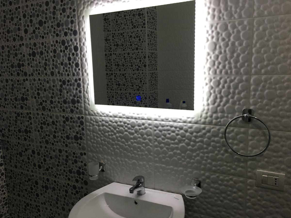 White Residence Apartament Sarandë 外观 照片